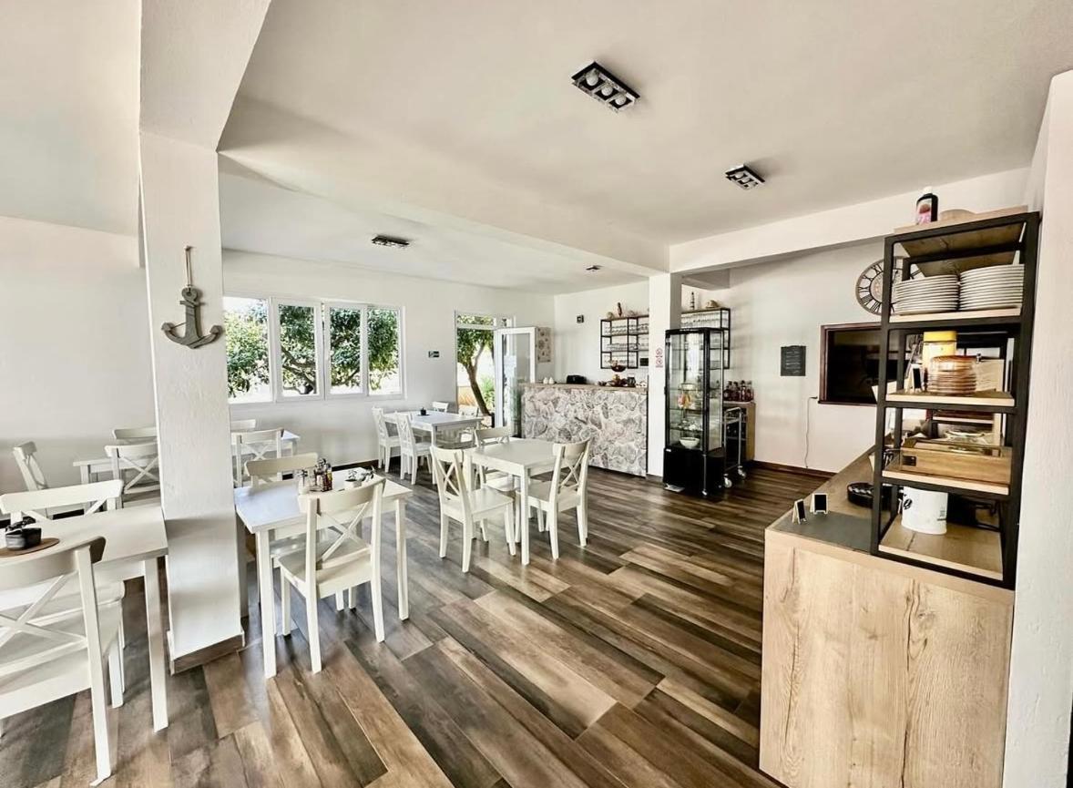 مبيت وإفطار زافالا Pansion Braco المظهر الخارجي الصورة